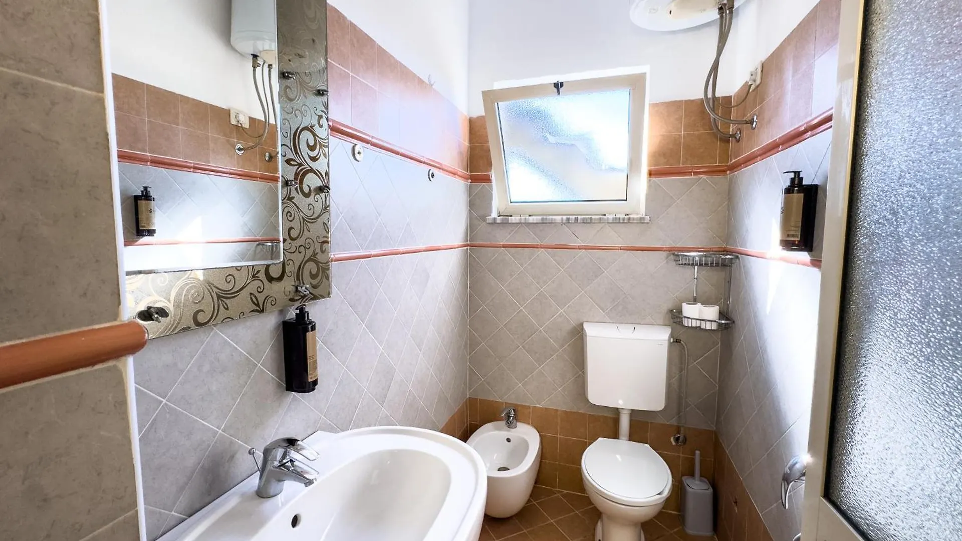 Shkodra Budget Hotel
