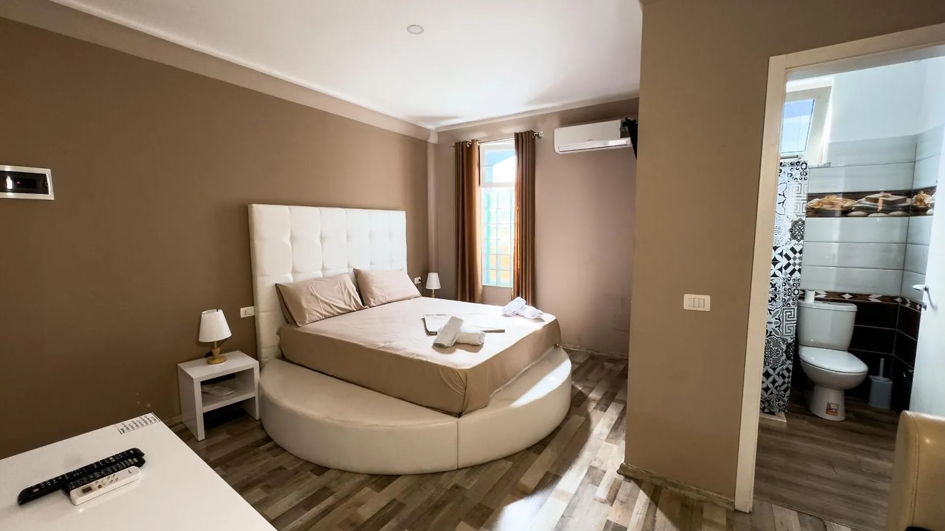 Shkodra Budget Hotel 0*, Shkoder